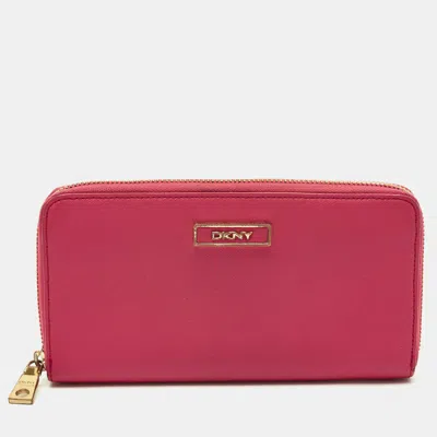 Pre-owned Dkny Pink Leather Logo Zip Continental Wallet