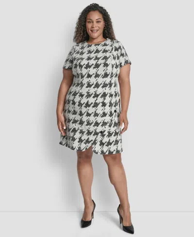 Dkny Plus Size Jewel Neck Rivets Sheath Short Dress In Multi