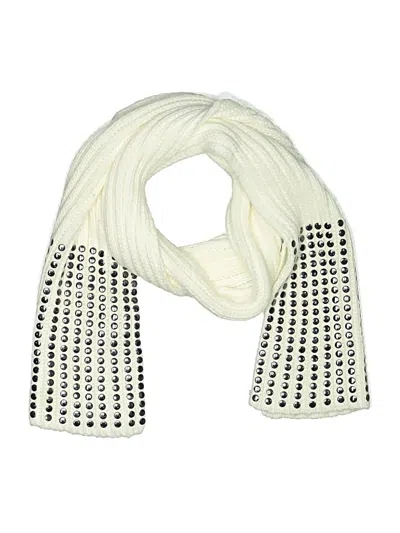 Pre-owned Dkny Scarf In Ivory