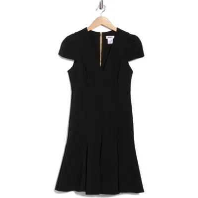 Dkny Short Sleeve Flounce Hem Dress In Black
