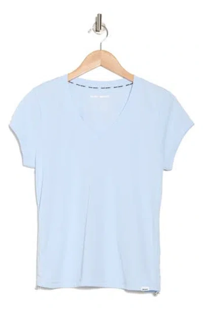 Dkny Side Ruched Tech T-shirt In Skyway Blue