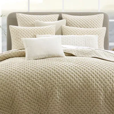 Dkny Velvet Quilt Set Birch In White