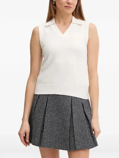 Dkny V-neck Knitted Vest In White