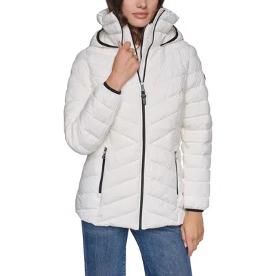 Dkny Water Resistant Lightweight Puffer Jacket With Bib In White