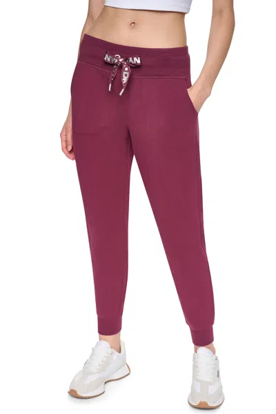 Dkny Women's High-rise Two-tone Skinnny Jogger Pants In Burgundy