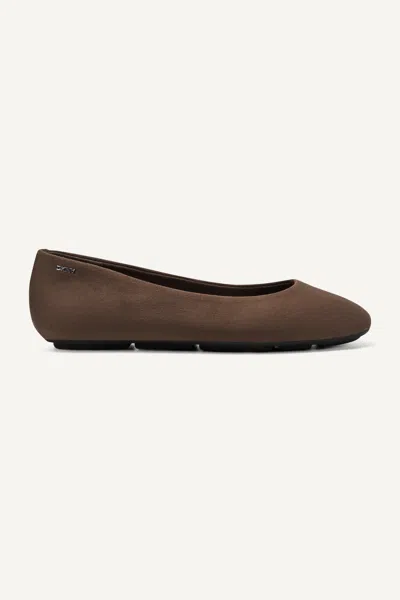 Dkny Moonira Ballet Flat In Brown