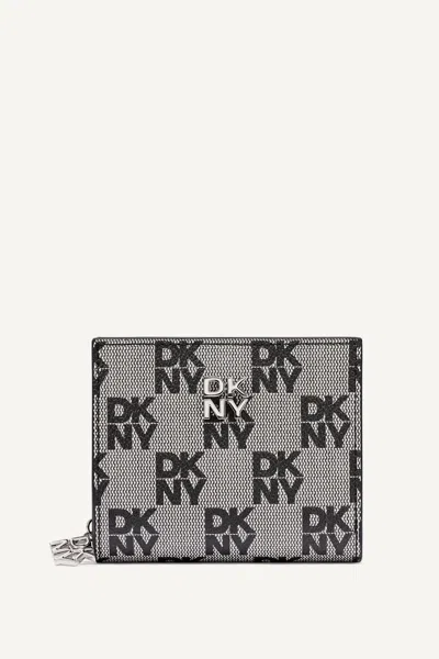Dkny Women's Sarah Bifold Zip Wallet