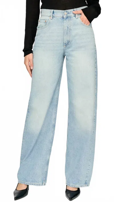 Dl1961 - Women's Taylor Barrel Ultra High Rise Jeans In Vintage Light In Blue