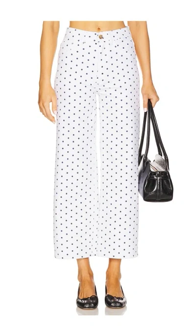 Dl1961 Weiter Schnitt Hepburn In White