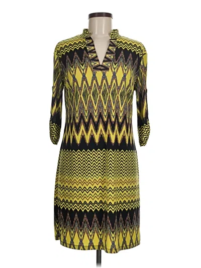 Pre-owned Dm Donna Morgan Casual Dress In Yellow