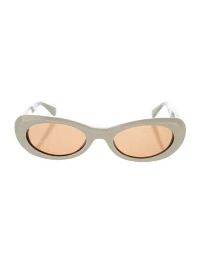 Pre-owned Dmy By Dmy Cat-eye Tinted Sunglasses In Neutral