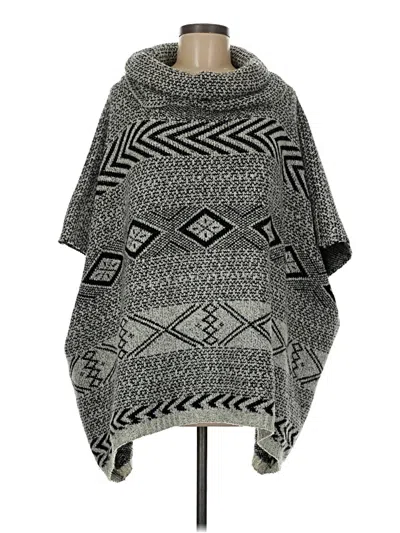 Pre-owned Do Everything In Love Poncho In Gray
