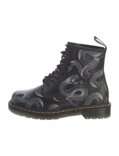 Pre-owned Doc Martens X Marc Jacobs Leather Graphic Print Combat Boots In Blue