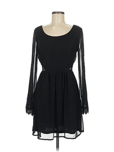 Pre-owned Doe & Rae Casual Dress In Black