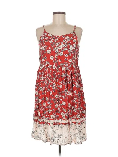 Doe & Rae Casual Dress In Red