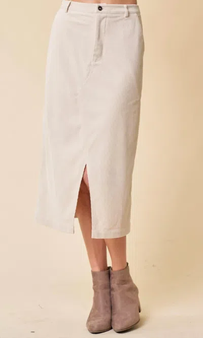 Doe & Rae Corduroy Front Zip-up Midi Skirt W/ Front Slit In Oatmeal In White