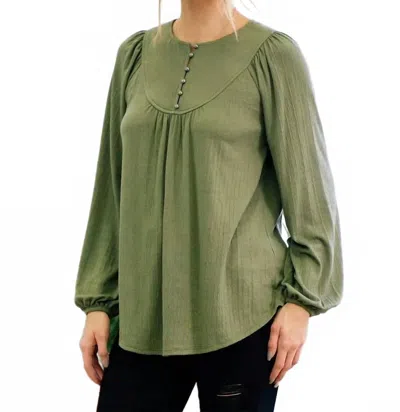 Doe & Rae Drapey Henley Top In Olive In Green