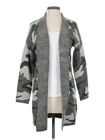 Pre-owned Doe & Rae Kimono In Gray