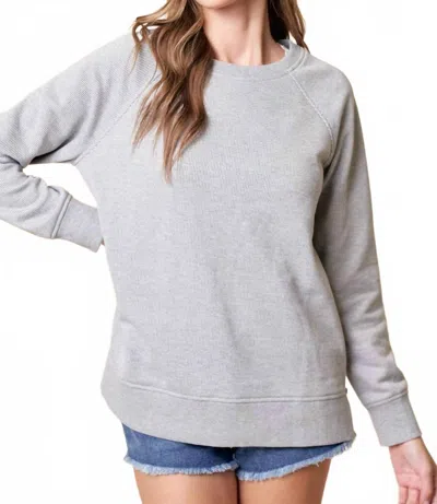 Doe & Rae Side Zipper Pullover Top In Grey In Gray