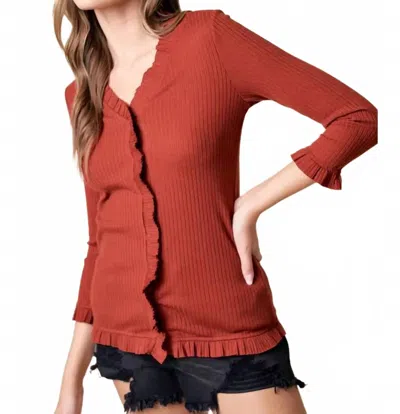 Doe & Rae V-neck Frill Rib Top In Chestnut In Pink