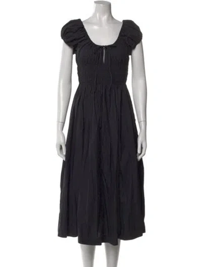 Pre-owned Doen Scoop Neck Midi Length Dress In Black