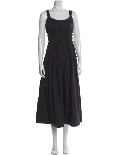Pre-owned Doen Scoop Neck Midi Length Dress In Black