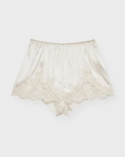 Doen Dôen Shorts Iona In White