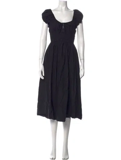 Pre-owned Doen Square Neckline Midi Length Dress In Black
