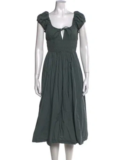 Pre-owned Doen Square Neckline Midi Length Dress In Green