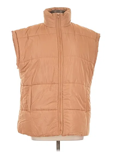 Pre-owned Dokotoo Vest In Tan