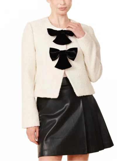 Dolce Cabo Boucle Bow Jacket In Creme/black In Pattern