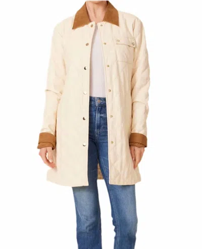 Dolce Cabo Long Sleeve Quilted Jacket In Cream In Neutral