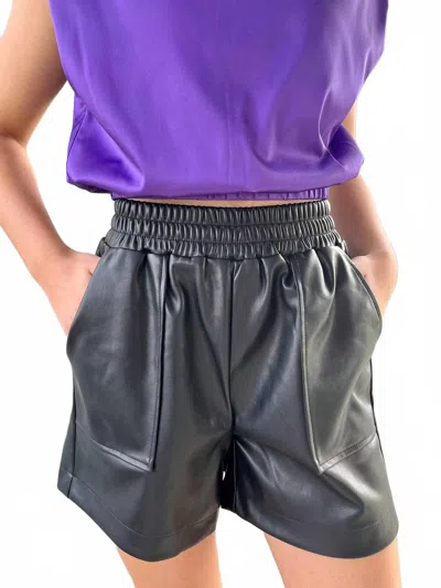 Dolce Cabo Tyson Vegan Leather Short In Black In Gray