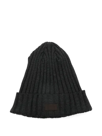 Pre-owned Dolce & Gabbana 2000s  Beanies In Gray