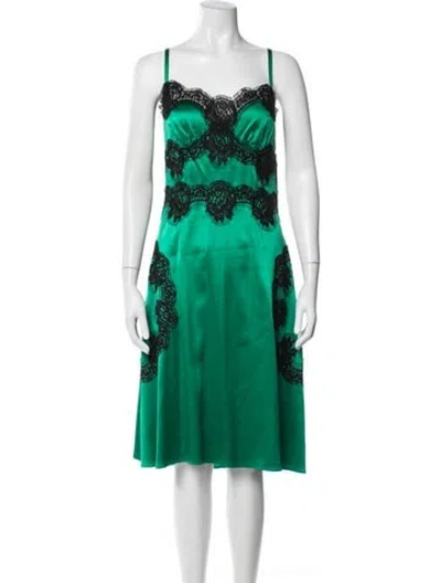 Pre-owned Dolce & Gabbana 2016 Midi Length Dress In Green