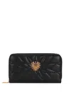 Dolce & Gabbana Quilted Heart Wallets Gold-tone Hardware In Black
