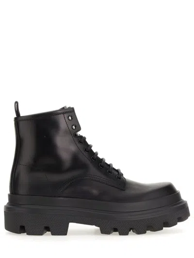 Dolce & Gabbana Ankle Boot With Logo Plaque In Black
