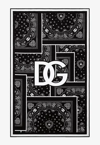 Dolce & Gabbana Bandanna Print Beach Towel In Monochrome