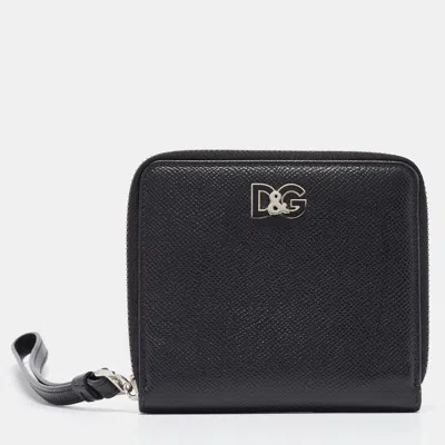 Pre-owned Dolce & Gabbana Black Leather Zip Around Wallet