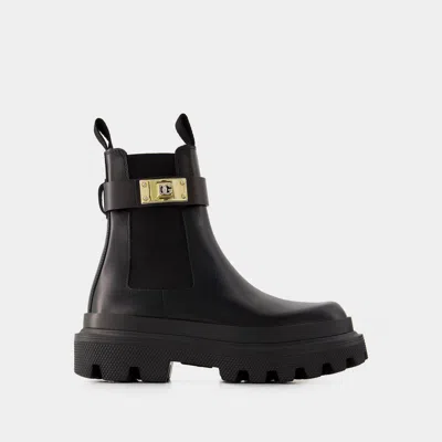 Dolce & Gabbana Boots In Black