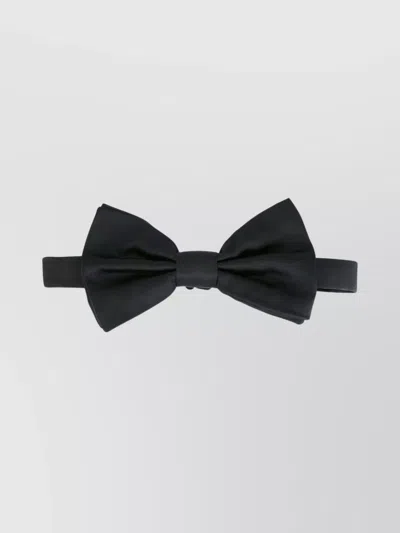 Dolce & Gabbana Bow Tie In Silk In Black