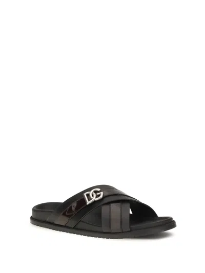 Dolce & Gabbana Calf Leather Dg Logo Slide Sandals In Black