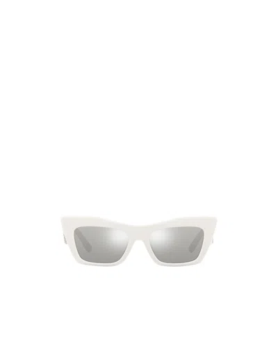 Dolce & Gabbana Cat's Eye Frame Sunglasses In White