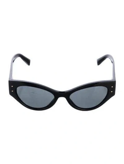 Pre-owned Dolce & Gabbana Cat-eye Tinted Sunglasses In Black