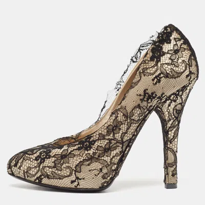 Pre-owned Dolce & Gabbana Cream Satin And Black Lace Platform Pumps Size 38.5