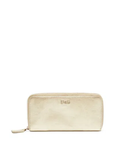 Pre-owned Dolce & Gabbana D&g Zip-around Wallet In Gold