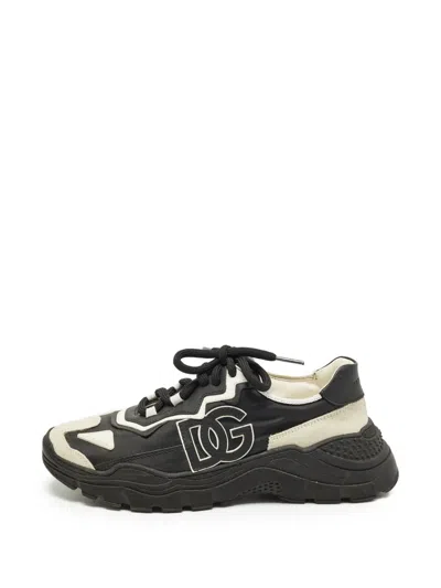 Pre-owned Dolce & Gabbana Daymaster Lace-up Sneakers In Black