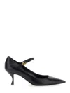 Dolce & Gabbana Pointed Toe Pumps In Black