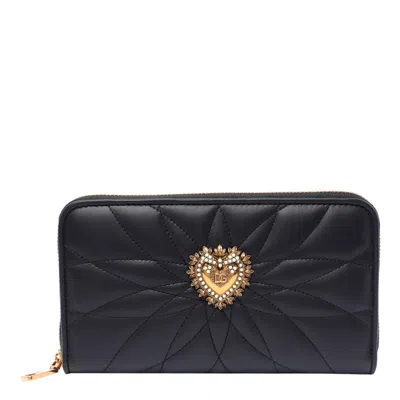 Dolce & Gabbana Quilted Heart Wallets Gold-tone Hardware In Black