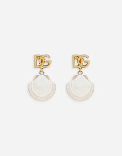 Dolce & Gabbana Earrings With Dg Logo And Shell In ゴールド